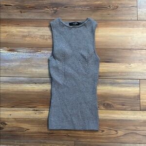 Sleeveless Ribbed Knit Top - Gray